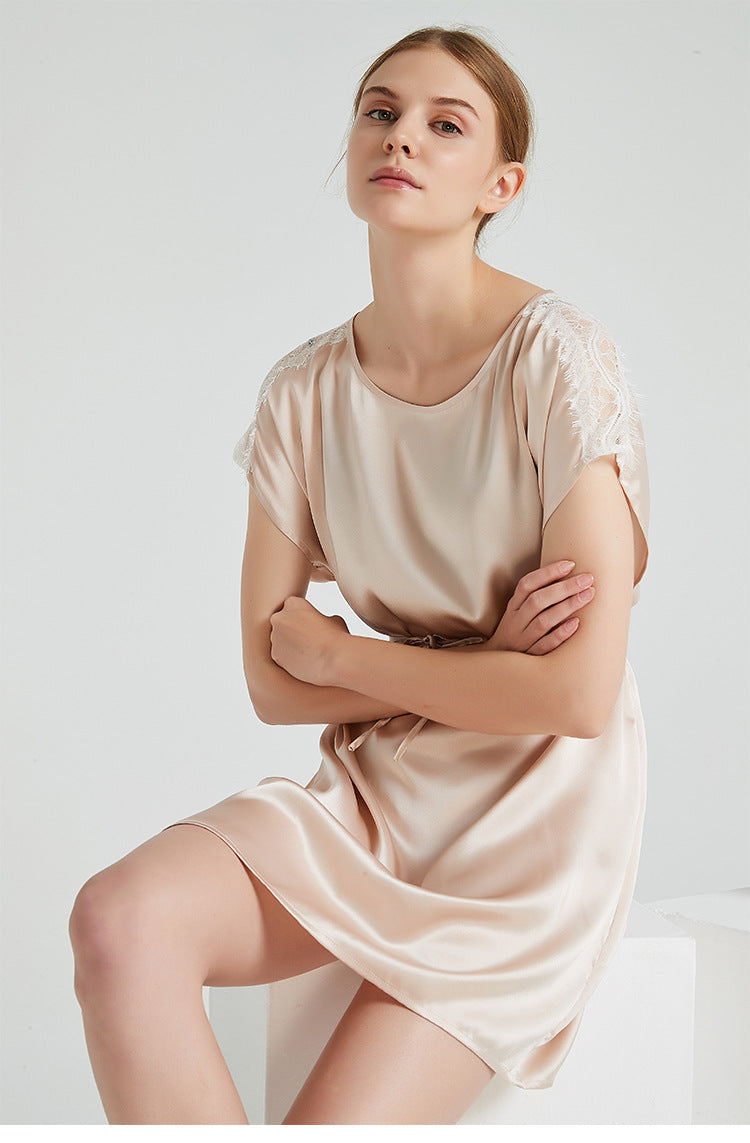 SuuSilk 19 Momme Silk Lace-Trim Nightgown – Light Apricot