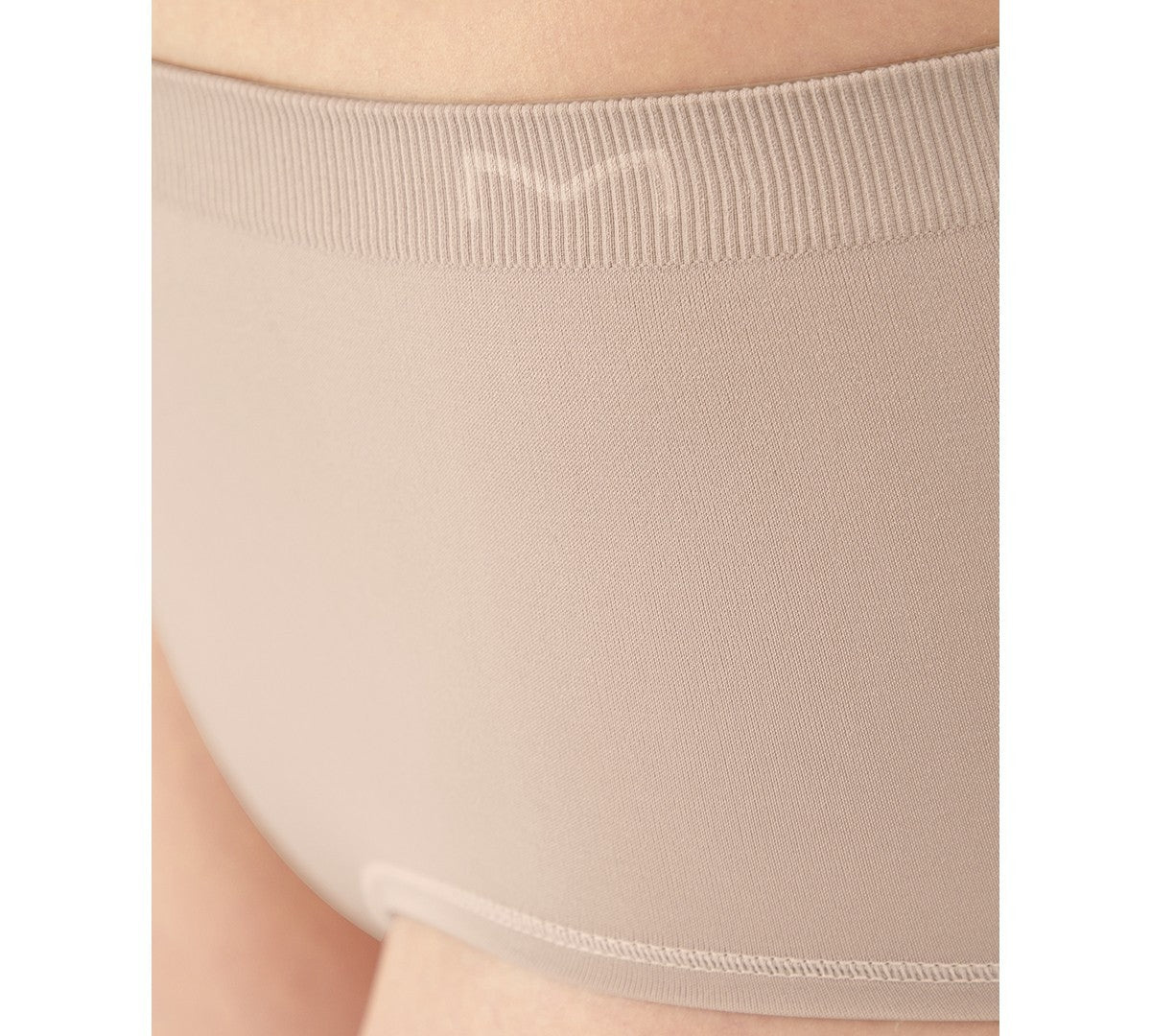 Maidenform Seamless Hipster Panty – Pink
